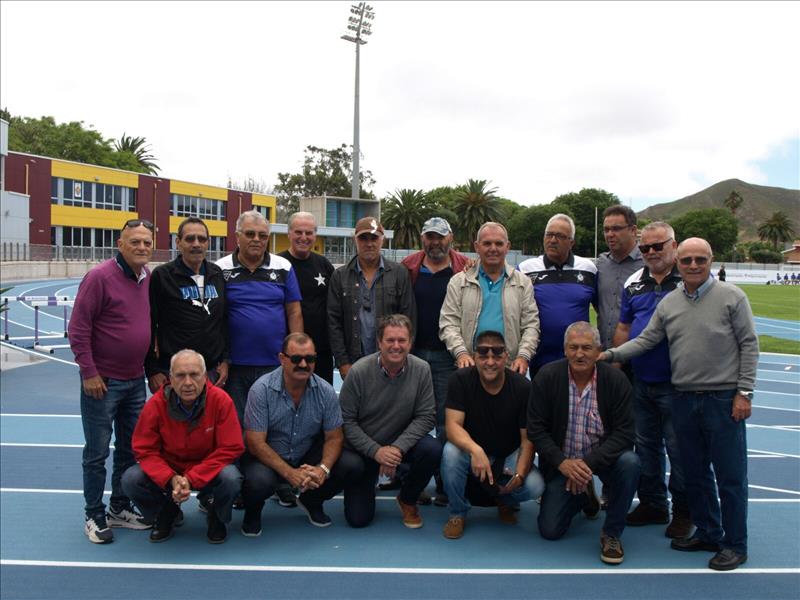 El I'Gara gana el II Torneo Día de Canarias de fútbol veterano 