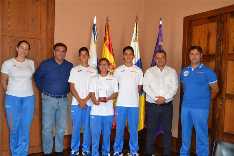 José Alberto Díaz se congratula del éxito del Shurite en el Campeonato de España Cadete